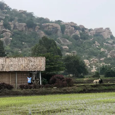 Serene Boulder Hampi Exterior photo