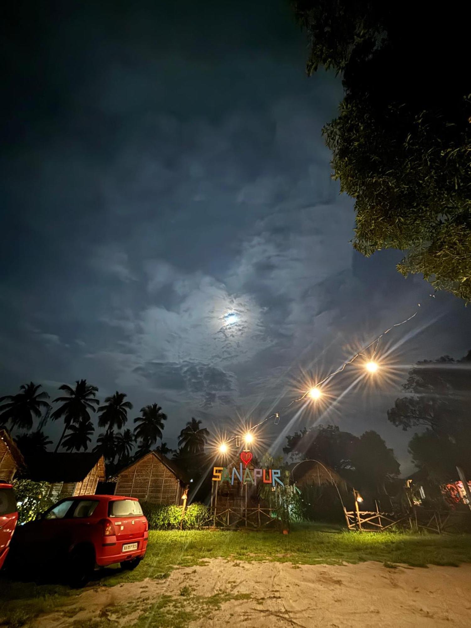 Serene Boulder Homestay Hampi